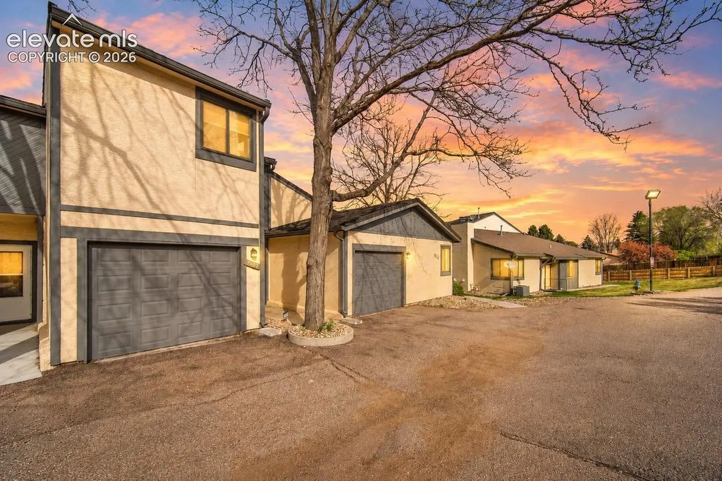 4883 Bluestem Drive, Colorado Springs