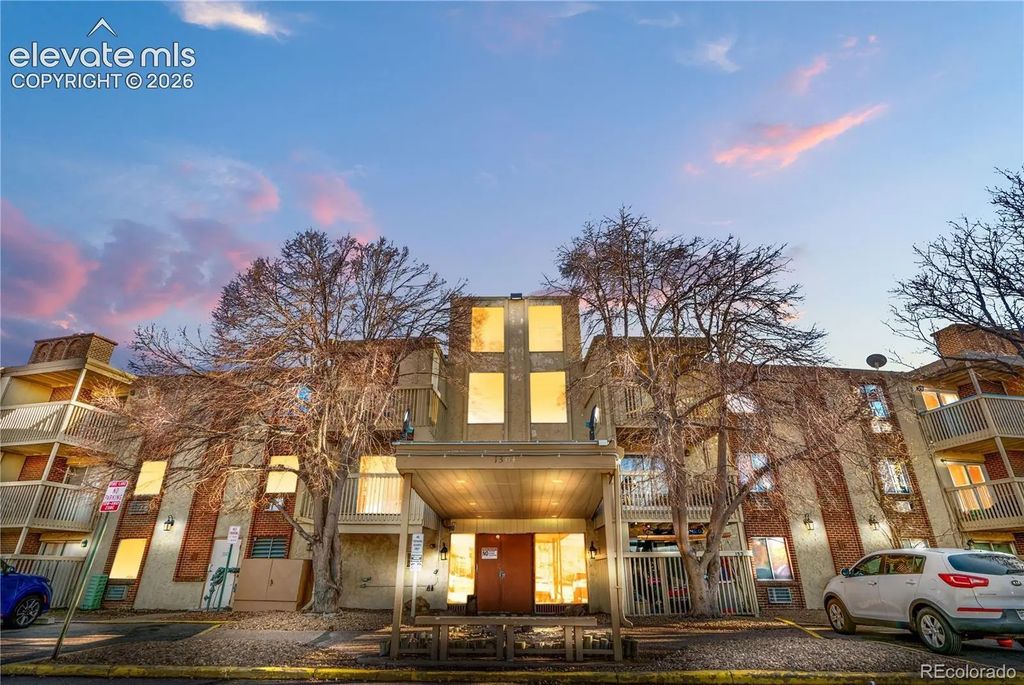1306 S Parker Road 162, Denver
