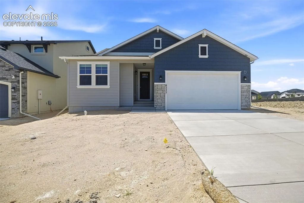 8225 Willey Picket Drive, Colorado Springs