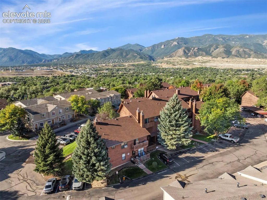 2228 Stepping Stones Way, Colorado Springs