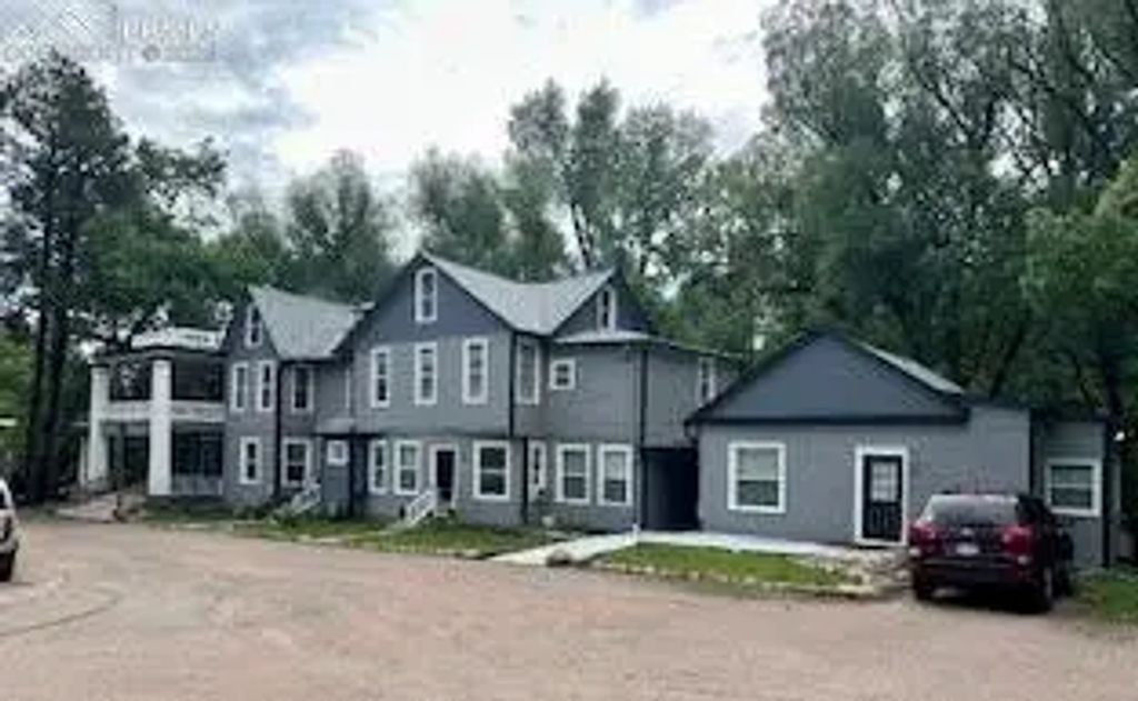 1609 W Cheyenne Road, Colorado Springs
