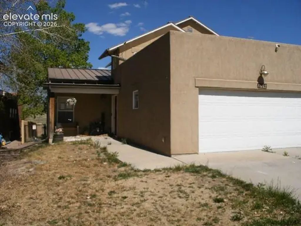 649 Cowboy Way, Canon City