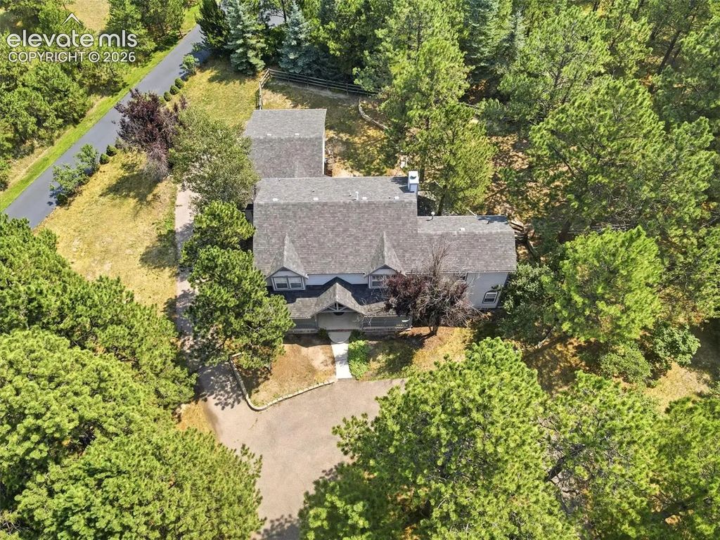 20225 Lost Arrowhead Drive, Monument