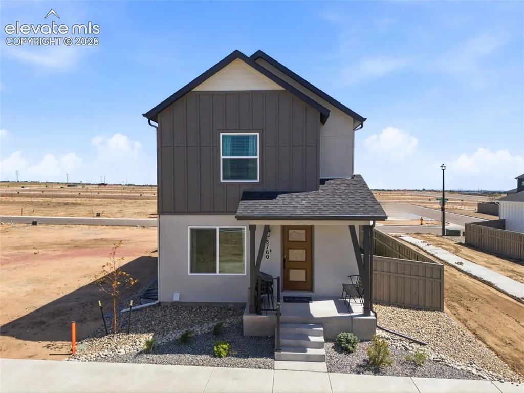 8760 Naperville Heights, Colorado Springs