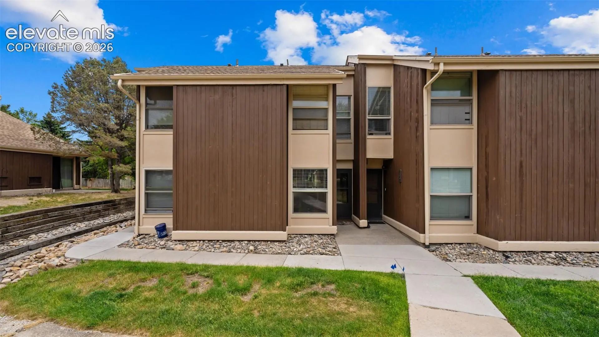8725214, Residential, 4337 N Carefree Circle, Colorado Springs, CO, Quail Creek Condos, 80917