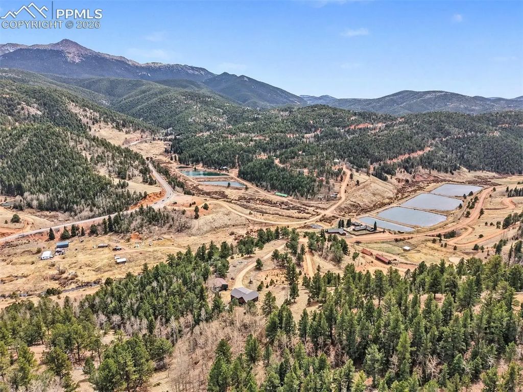 220 Rocky Mountain View, Divide