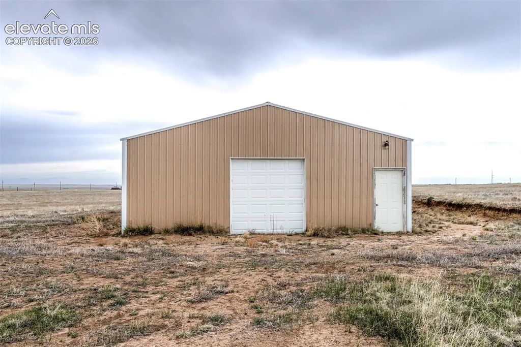 33455 Fossinger Road, Yoder