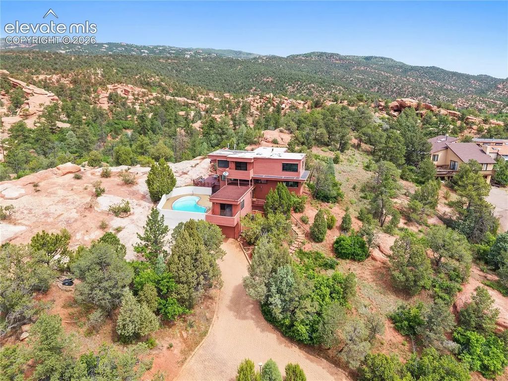 133 Via Vallecito Na, Manitou Springs