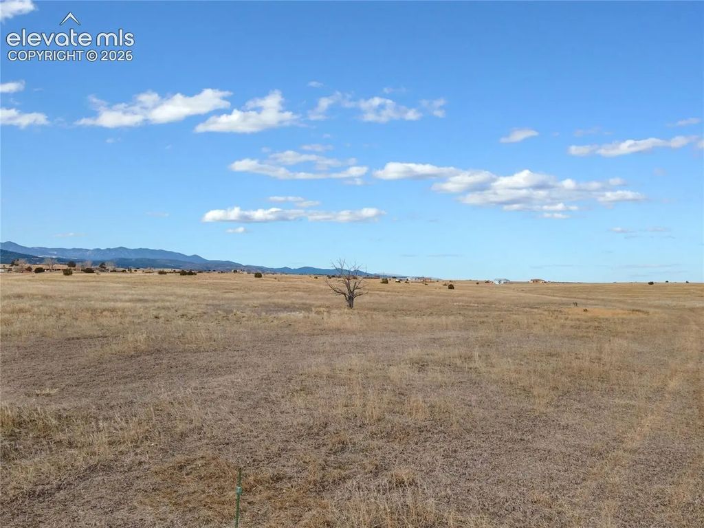 1122 Little Snake Drive, Colorado City