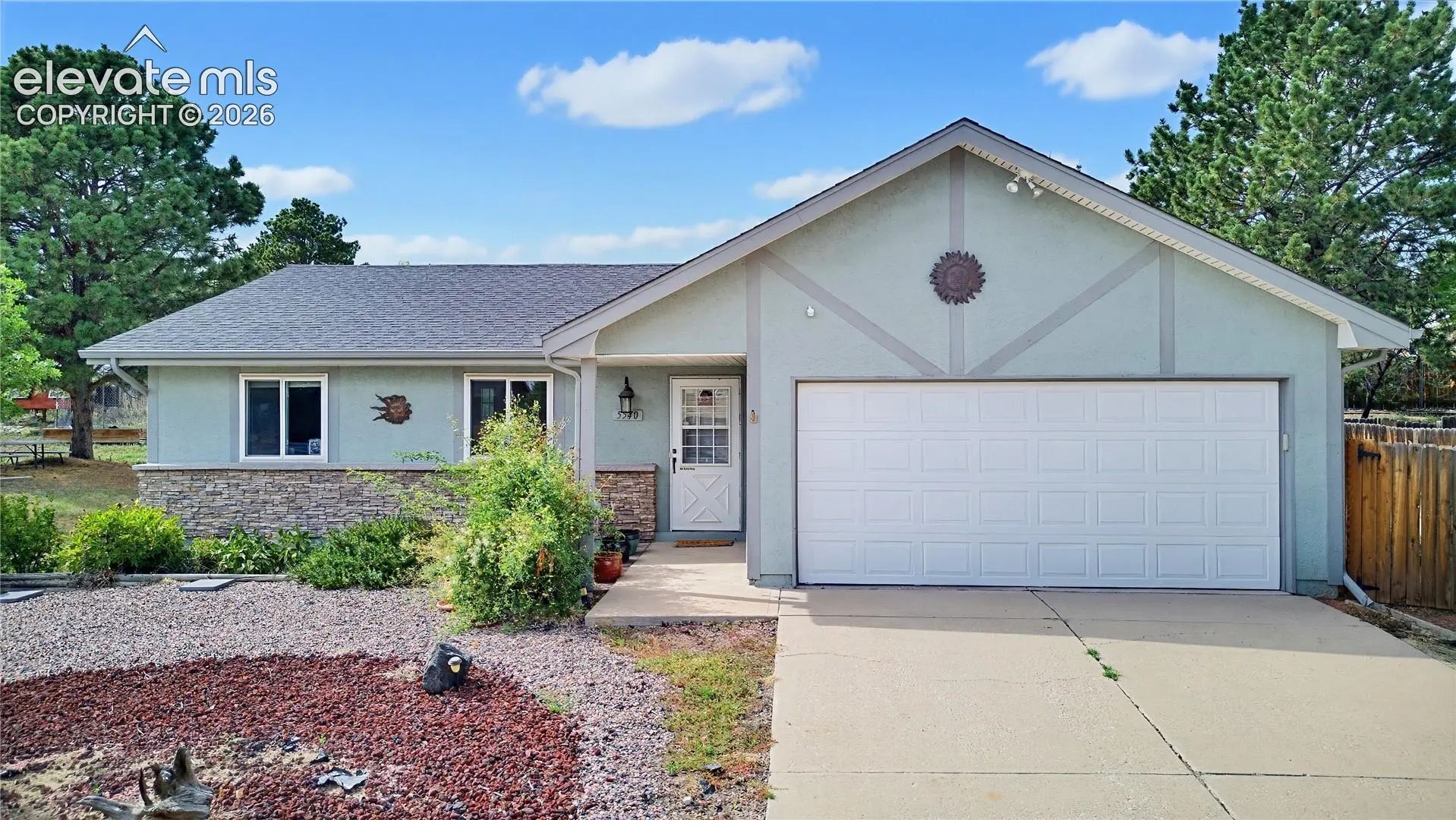 Residential for Sale by 5540 Lantana Circle in the Colorado Springs, located in the neighborhood of Villa Loma