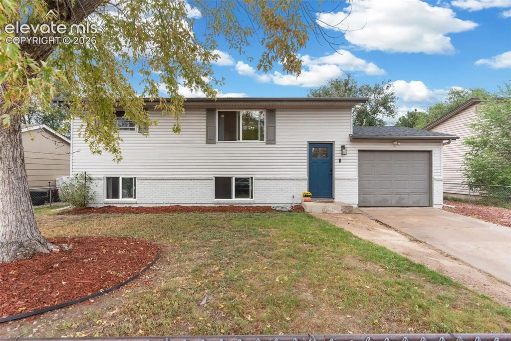1596 Prado Drive, Fountain