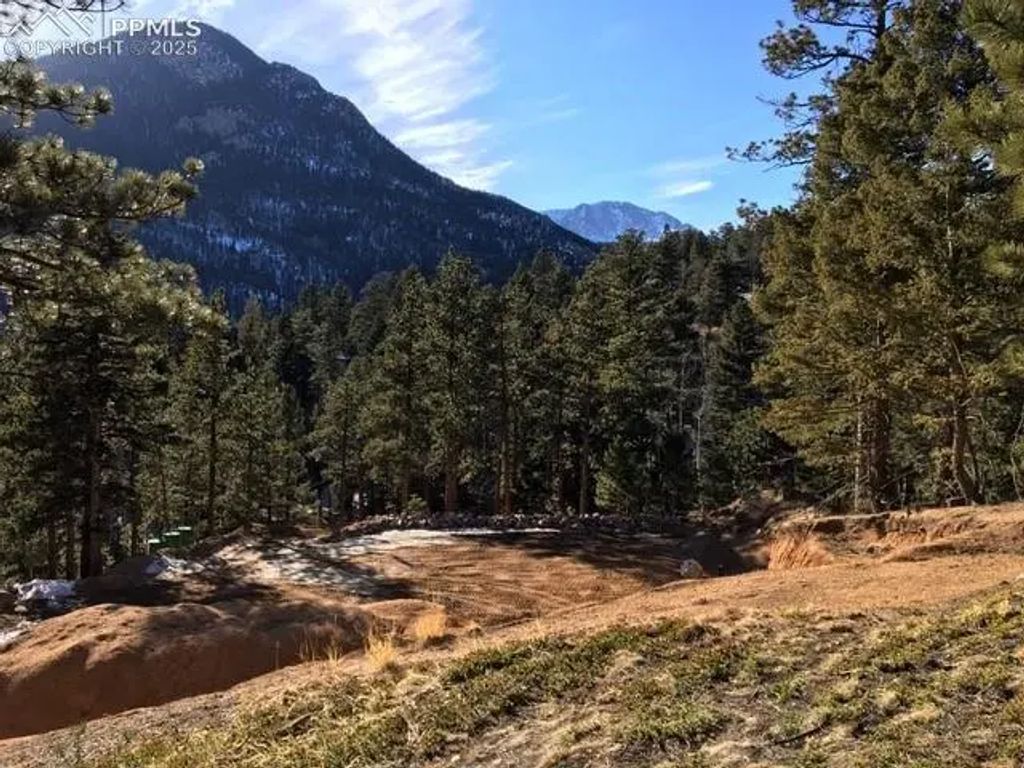 6800 Eagle Mountain Road, Manitou Springs
