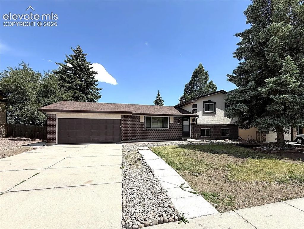 1435 Coronado Drive, Colorado Springs