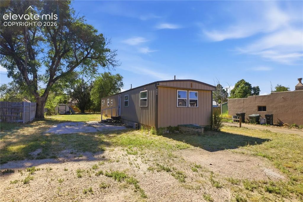 639 Wisconsin Avenue, Limon