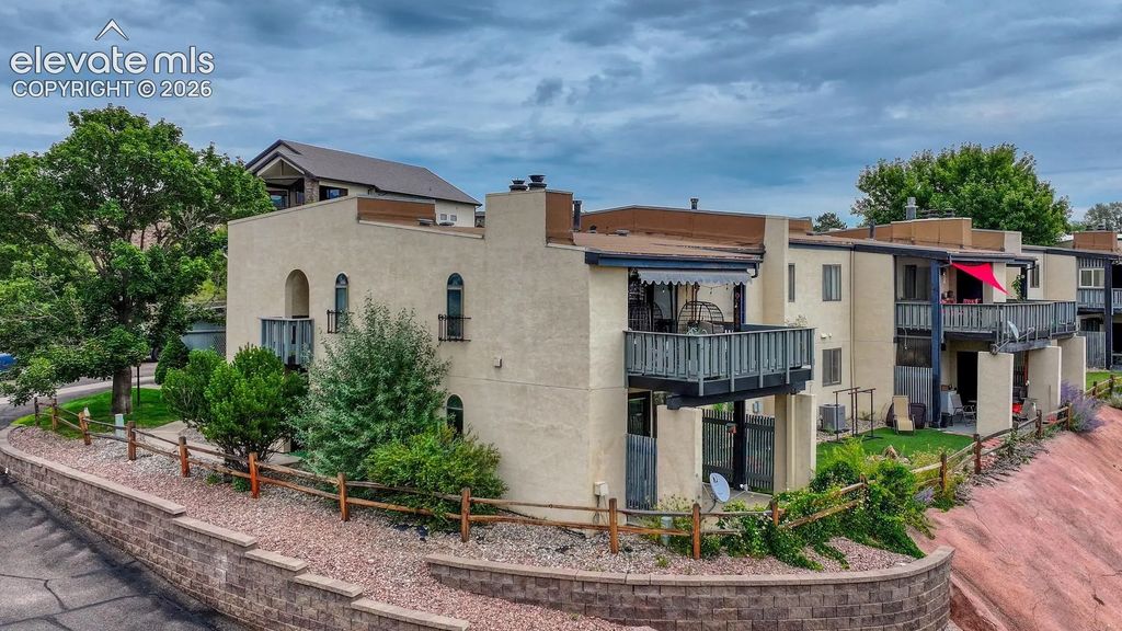 1118 Fontmore Road B, Colorado Springs