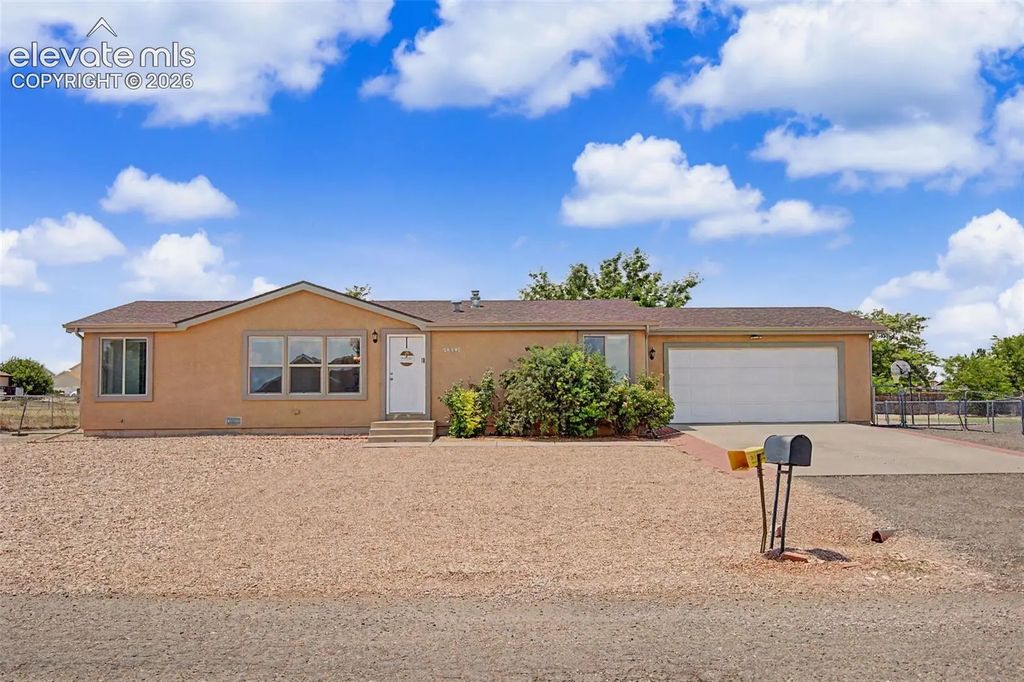 667 S Burro Drive, Pueblo