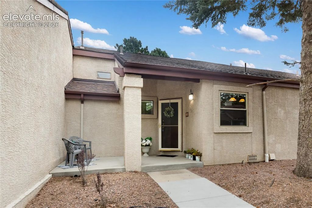 610 Autumn Crest Circle B, Colorado Springs
