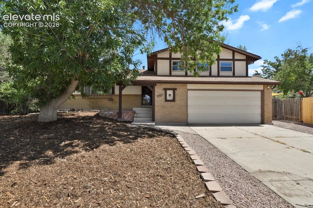 4298 N Nonchalant Circle, Colorado Springs
