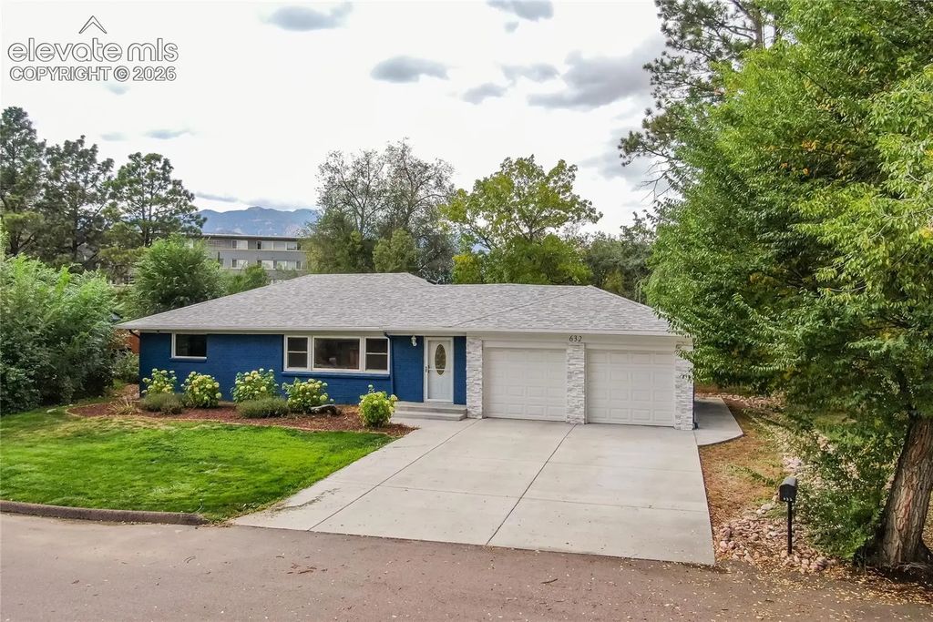 632 Pinon Drive, Colorado Springs