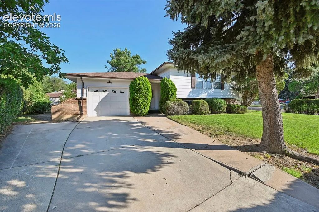 608 Harvard Street, Colorado Springs