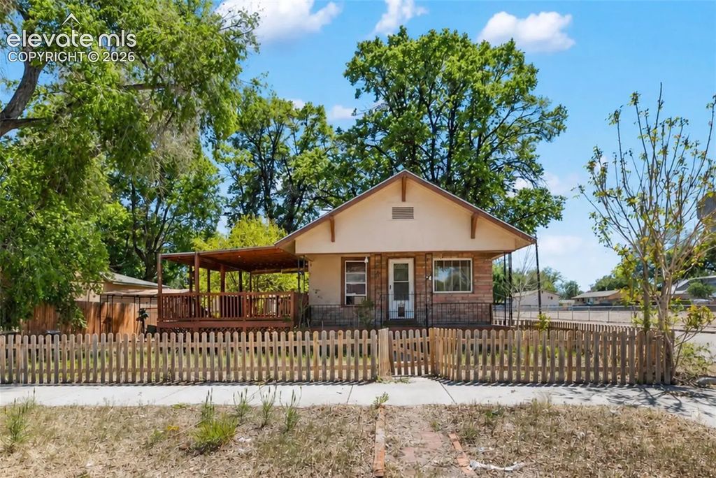 1020 W Arroyo Avenue, Pueblo