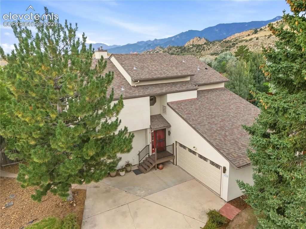 2435 Stoneridge Drive, Colorado Springs