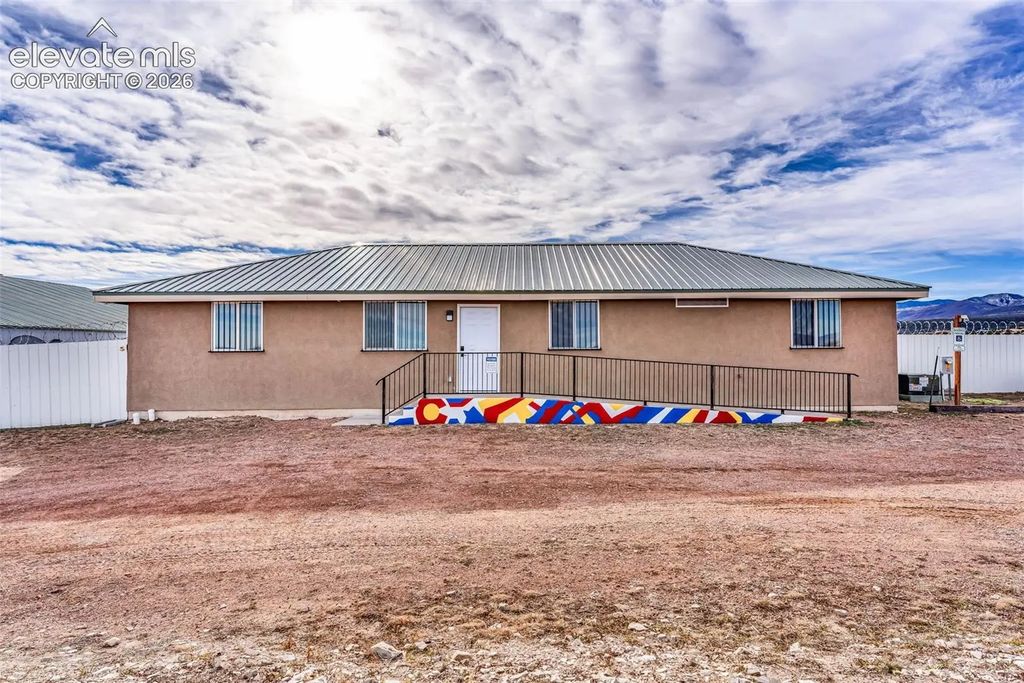 1840 Pope Valley Ranch Road, Pueblo