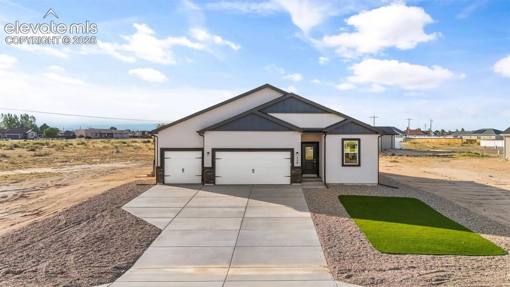 559 Bayview Drive, Pueblo West