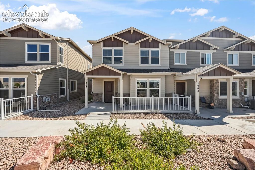 1062 Petra Heights, Colorado Springs