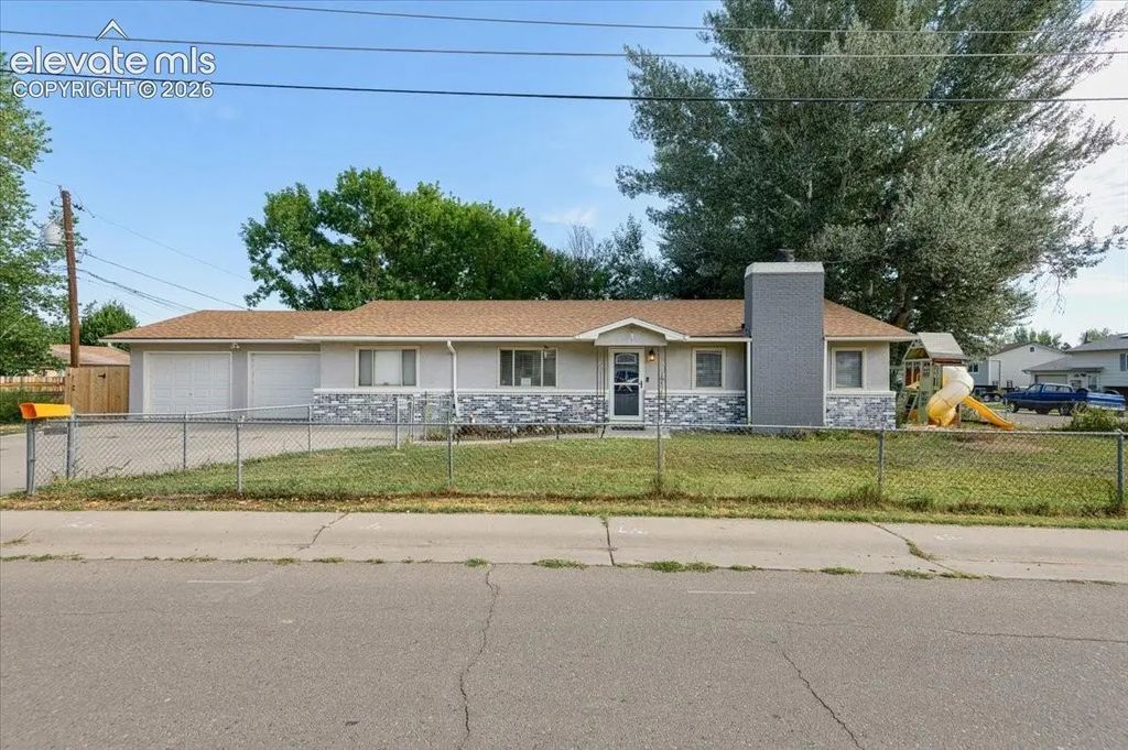 829 E 3rd Street, Florence