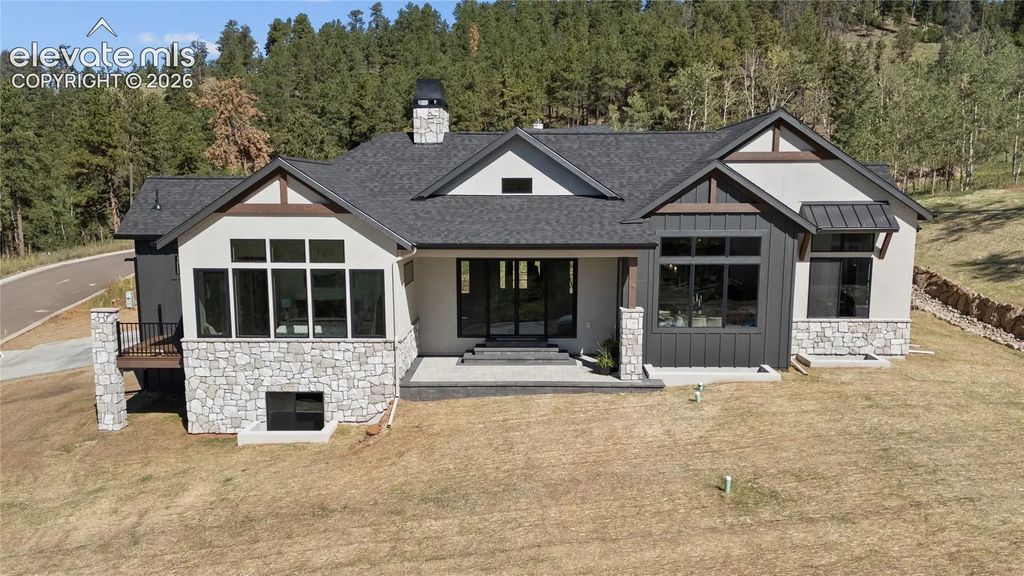 1405 Red Haven Place, Woodland Park