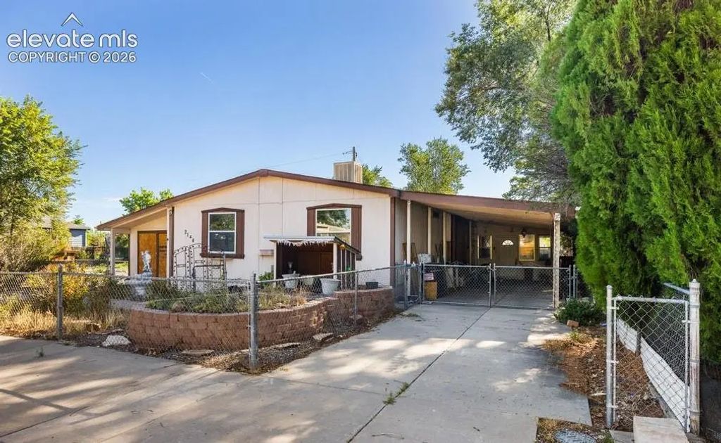 2144 Hellbeck Drive, Pueblo