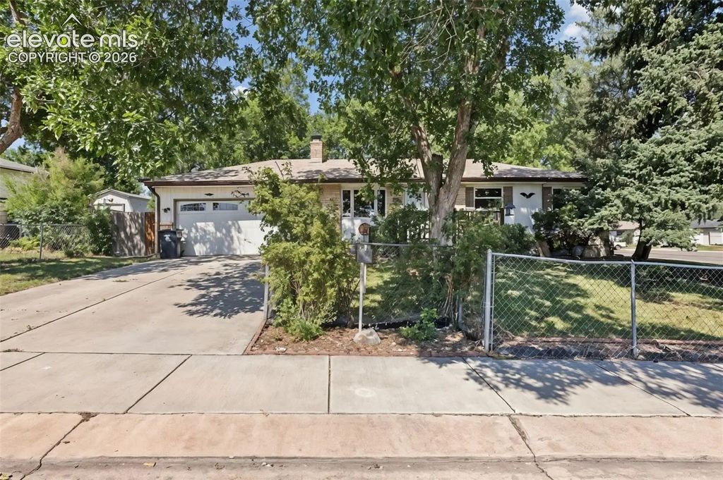 353 Poe Place, Colorado Springs