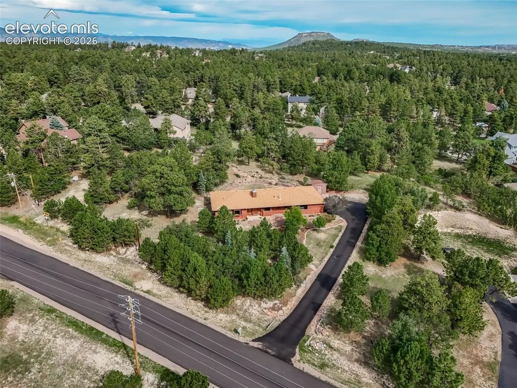 1191 Tenderfoot Drive, Larkspur