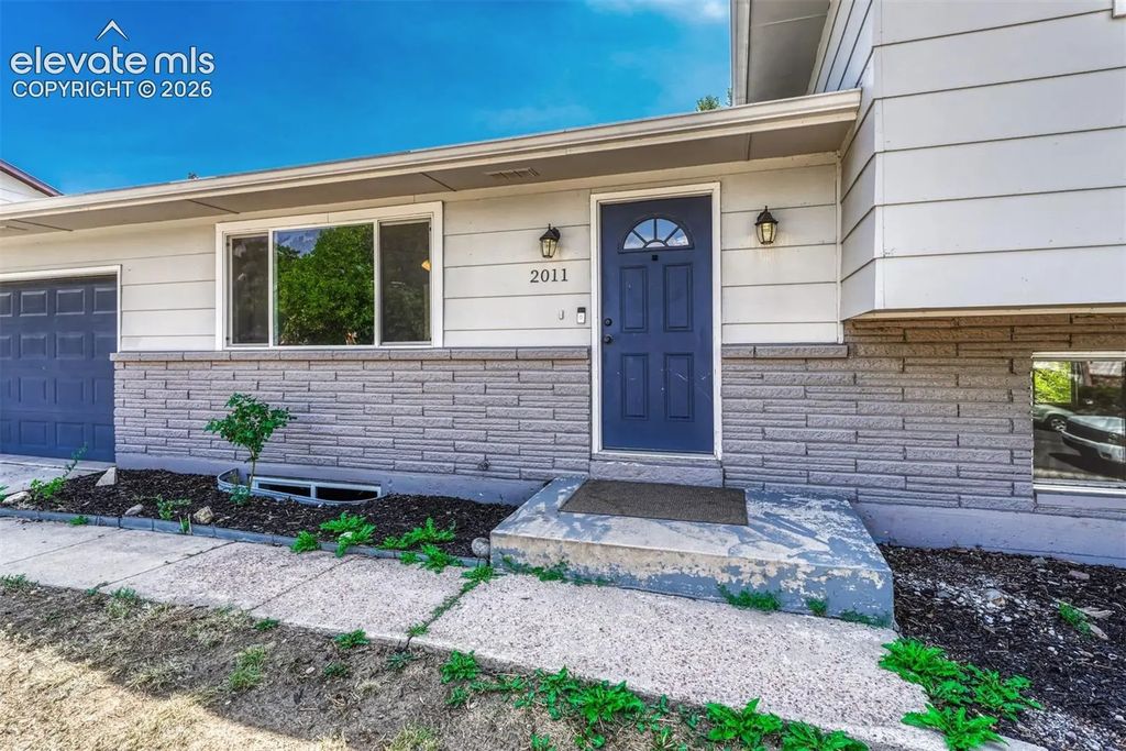 2011 Montezuma Drive, Colorado Springs