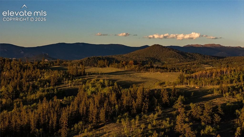 1280 Antler Ridge Road, Como