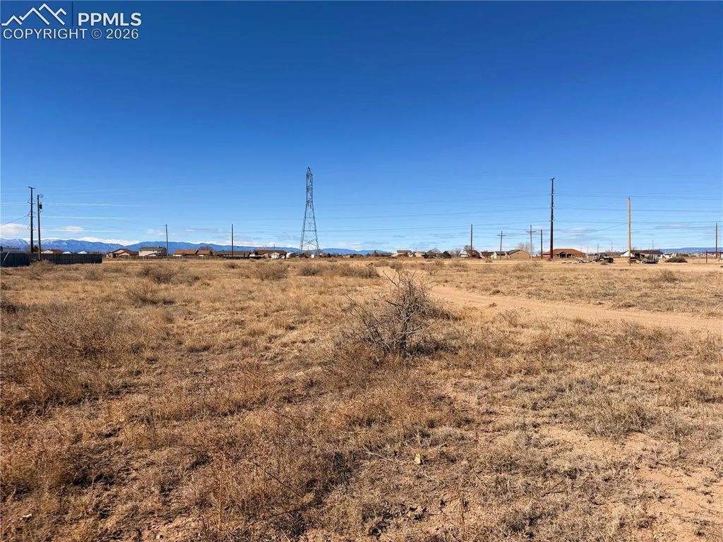547 N Canvas Drive, Pueblo