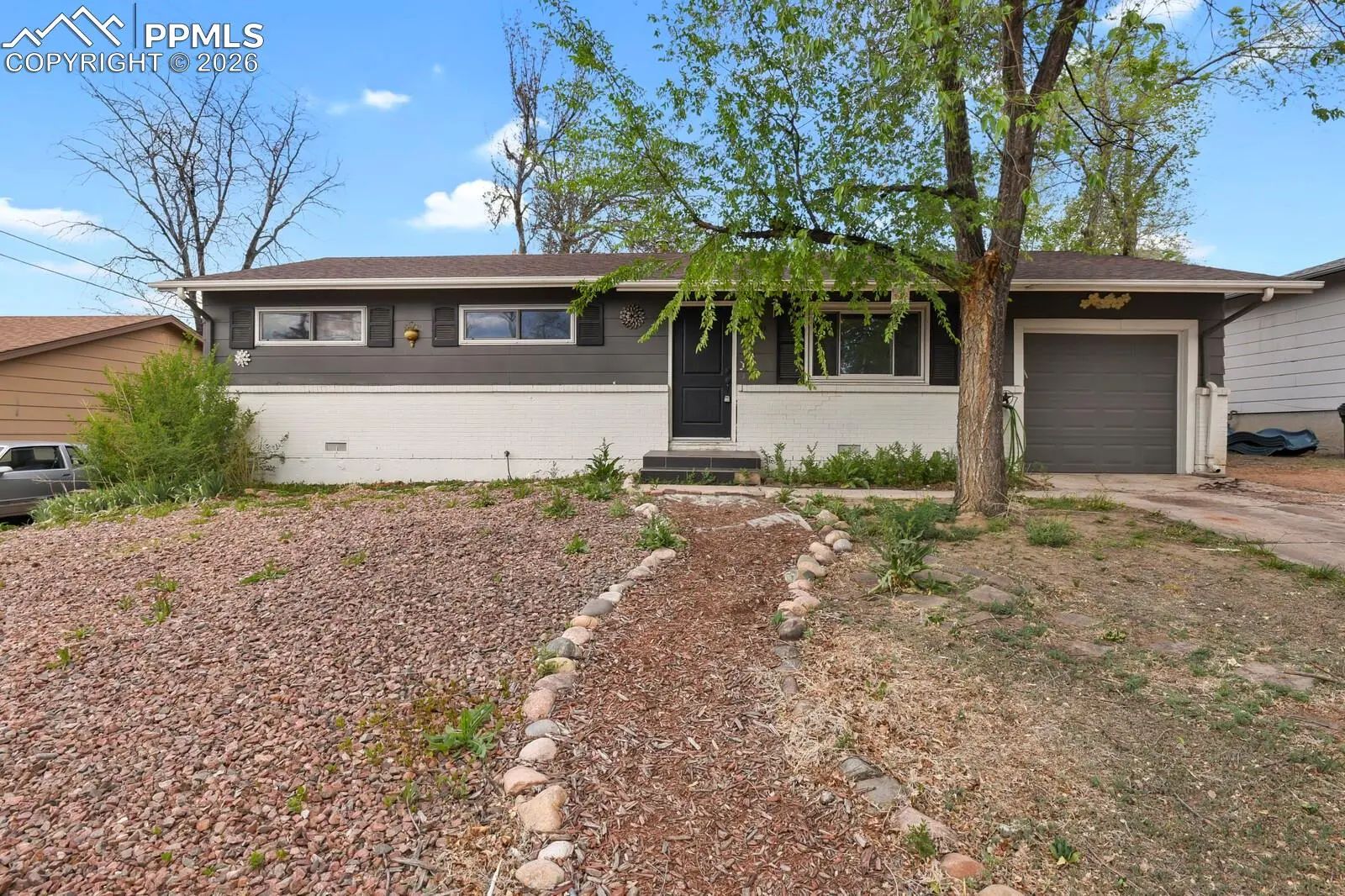 3132839, Residential, 1540 Saratoga Drive, Colorado Springs, CO, Pikes Peak Park, 80910