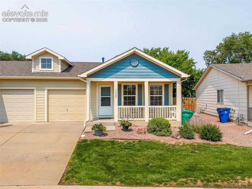 1225 Silver Hawk Court, Pueblo