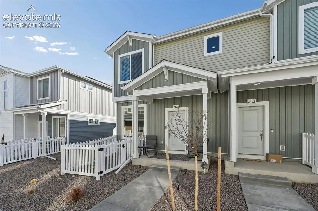9240 Lytle Grove, Colorado Springs