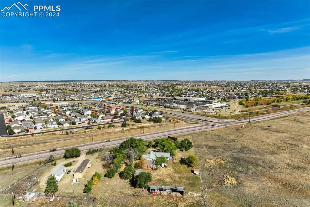 12239 E Highway 24, Peyton