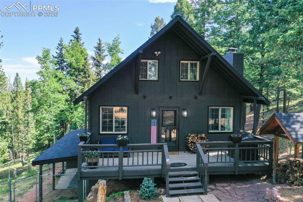 377 Ridge Road, Divide