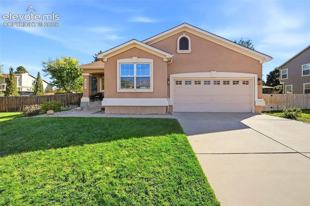 209 Avocet Loop, Colorado Springs