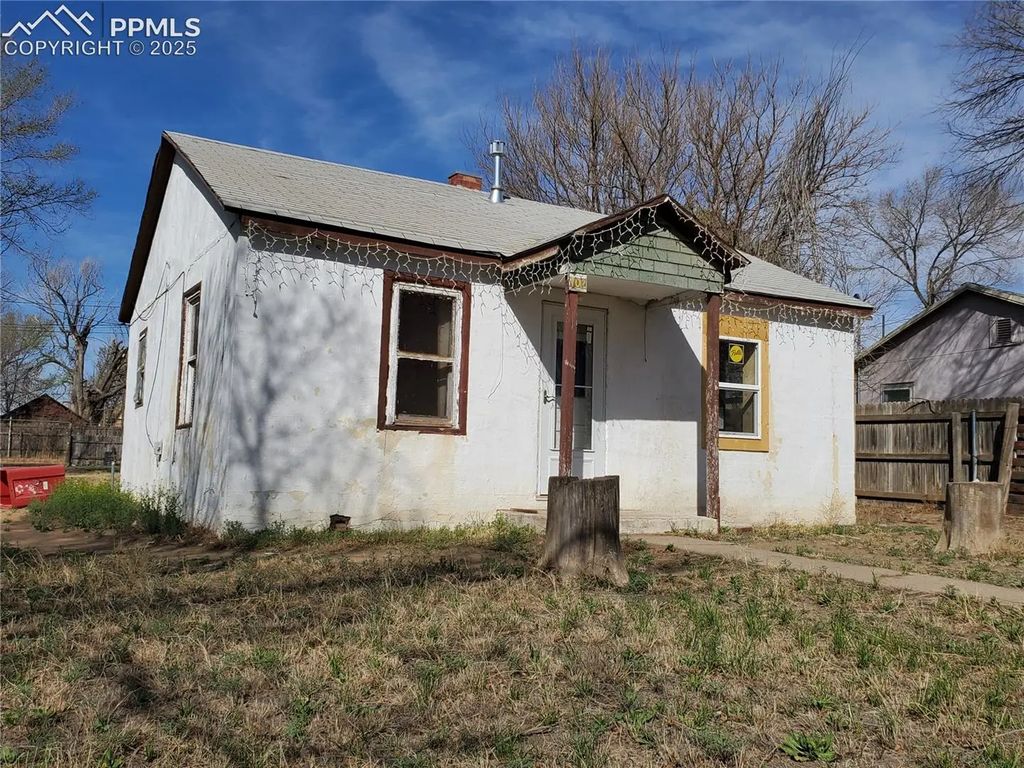 102 S 12th Street, Lamar