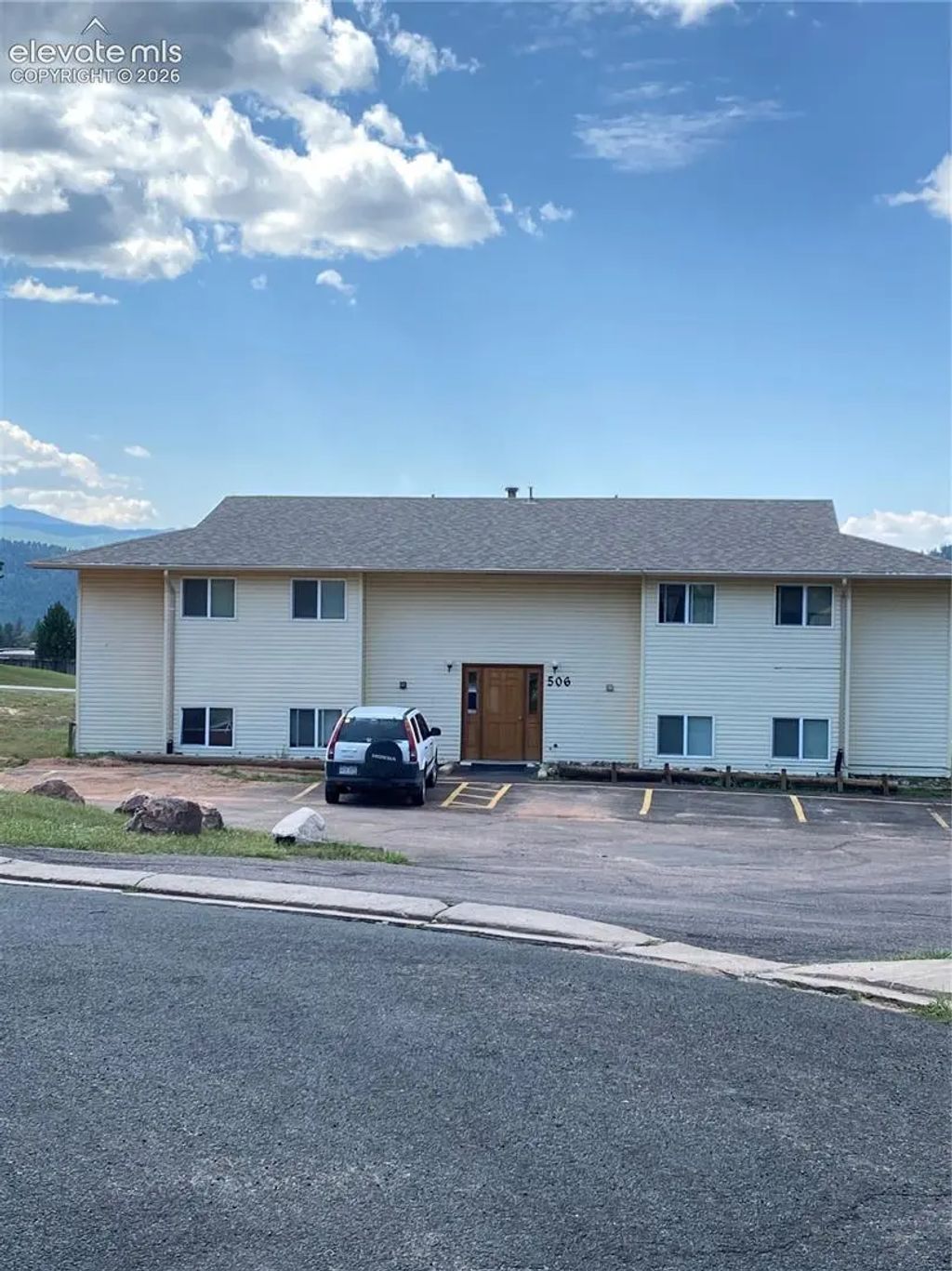 506 Mountain View Place D, Woodland Park