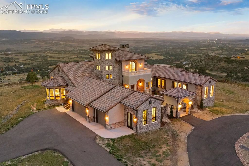 253 Stone Pointe Trail, Castle Rock