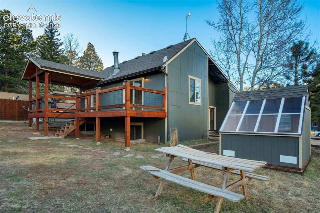 1011 South Avenue, Woodland Park