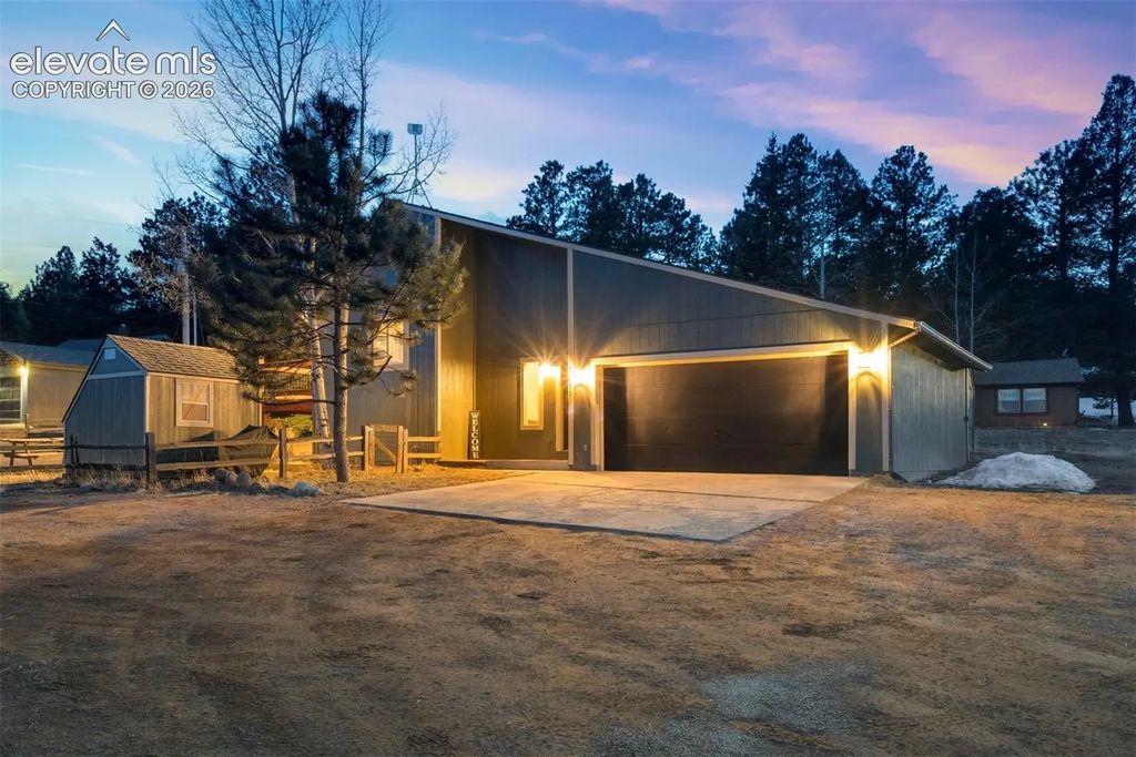 1011 South Avenue, Woodland Park