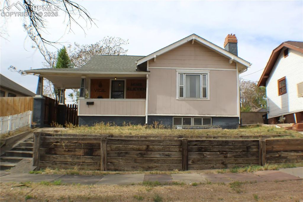 911 E 6th Street, Pueblo