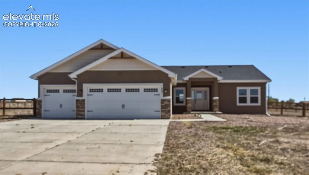 667 E Vermillion Drive, Pueblo